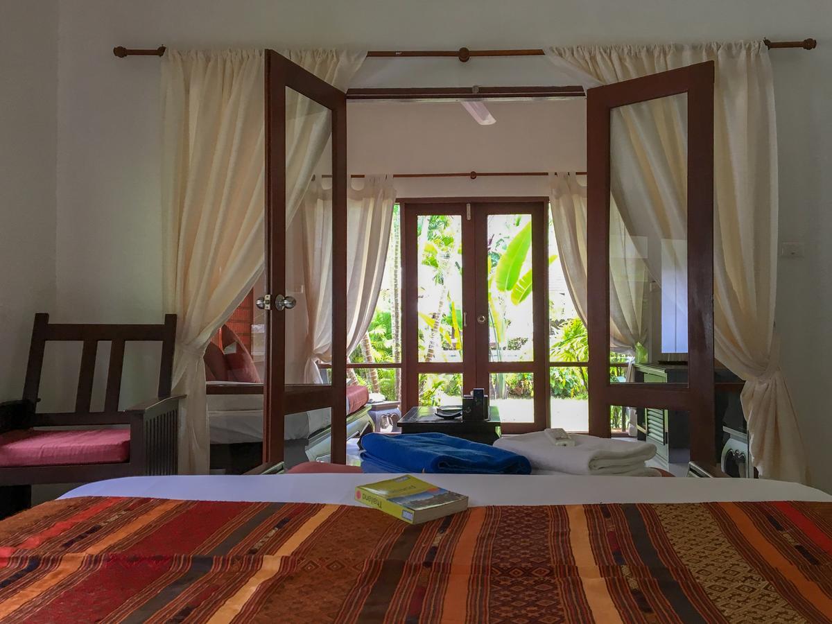 Easy Time Resort Laem Sai Beach Exterior foto