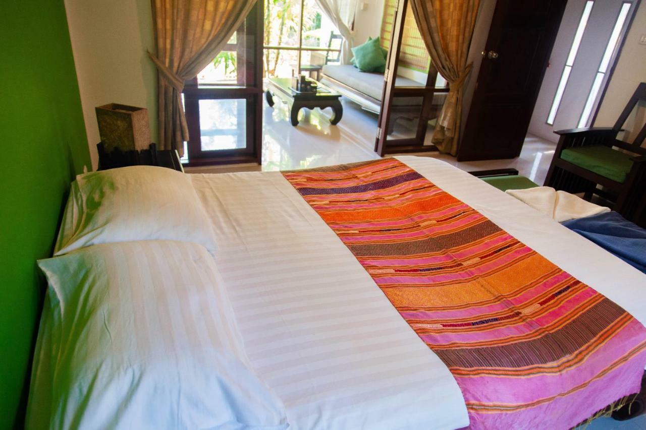 Easy Time Resort Laem Sai Beach Exterior foto